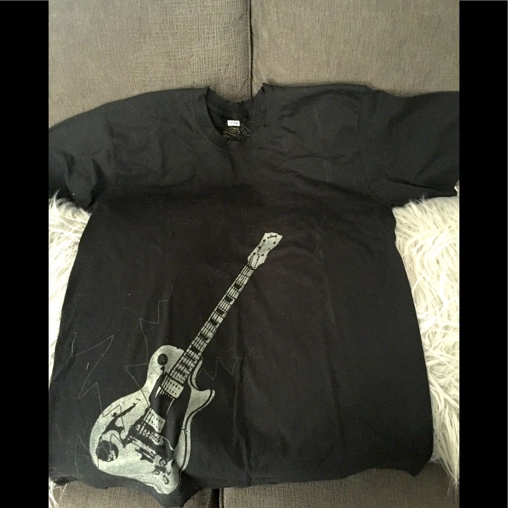 Guitar tshirt